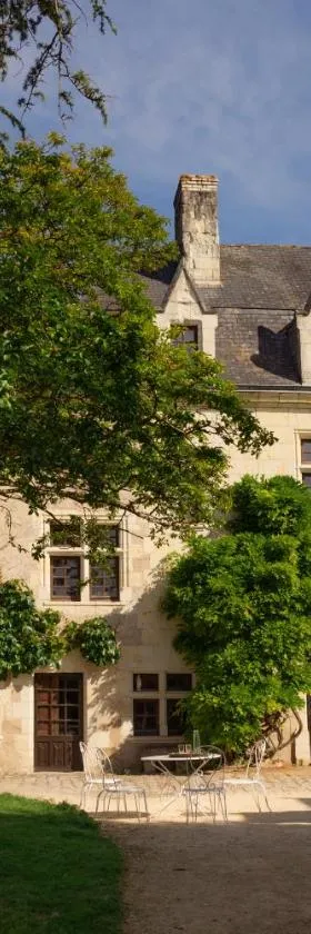 Manoir saint Eusèbe，位于Gennes的酒店