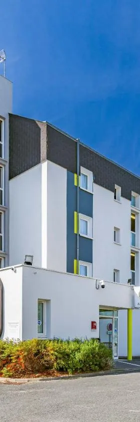B&B HOTEL Tours Parc Expo St-Avertin，位于圣阿韦尔坦的酒店