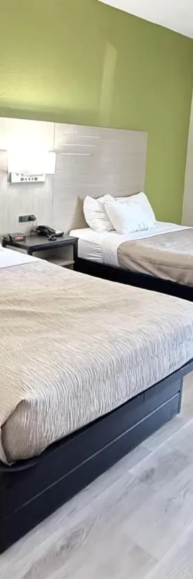 Quality Inn Thomasville，位于托马斯维尔的酒店
