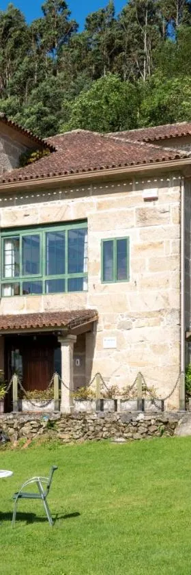CASA PAZOS-ARBO，位于Arbo的酒店