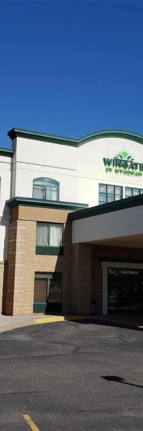 贝斯特韦斯特普勒斯库恩拉匹兹默特罗北酒店，位于库恩拉匹兹的酒店
