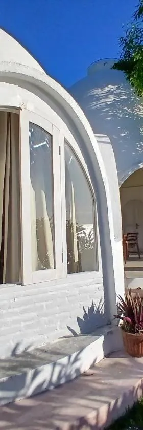 Villa Kingdome - 2 Bedrooms，位于特鲁卡那拉特的酒店