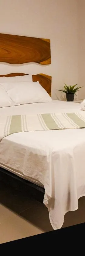 Clandestino - Hotel Boutique，位于拉多拉达的酒店