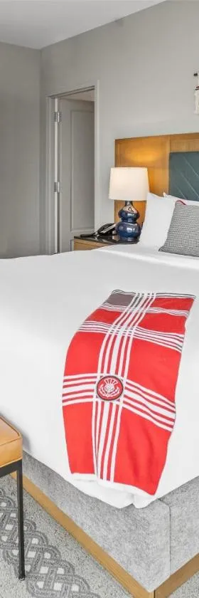 The Highlander at Radford, Tapestry Collection by Hilton，位于拉德福的酒店