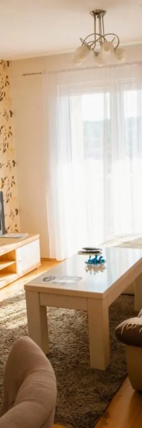 Apartman MAJNA，位于Modriča的酒店