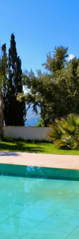 Cortijo Al-Andalus，位于奥尔希瓦的酒店