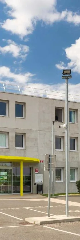 B&B HOTEL Montargis-Amilly，位于Amilly的酒店