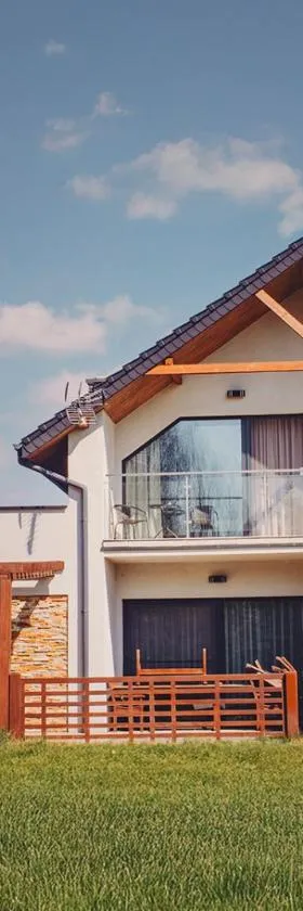Beztroska Zatoka - agroturystyka Jacuzzi & Sauna，位于Połajewo的酒店