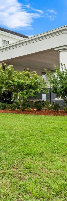 Comfort Suites near Camp Lejeune，位于杰克逊维尔的酒店