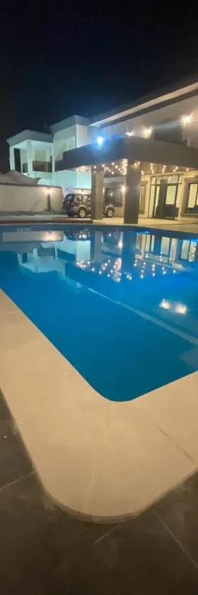 Hôtel Phoenicia，位于布拉柴维尔的酒店