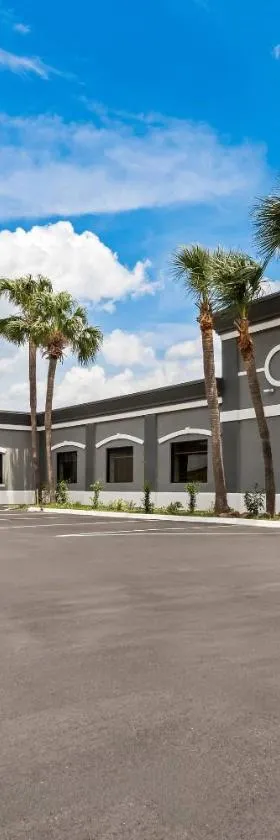 Quality Inn & Suites Ocala I-75，位于奥卡拉的酒店