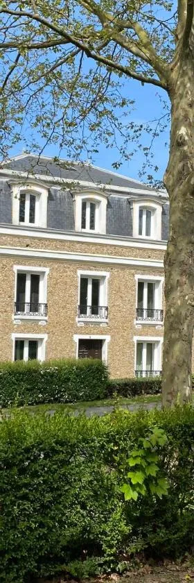 Appartement Chessy,près de Val D’europe，位于谢西的酒店