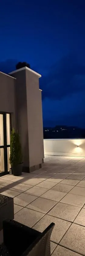 Apartament z wielkim tarasem Kłodzko ul Letnia，位于克沃兹科的酒店