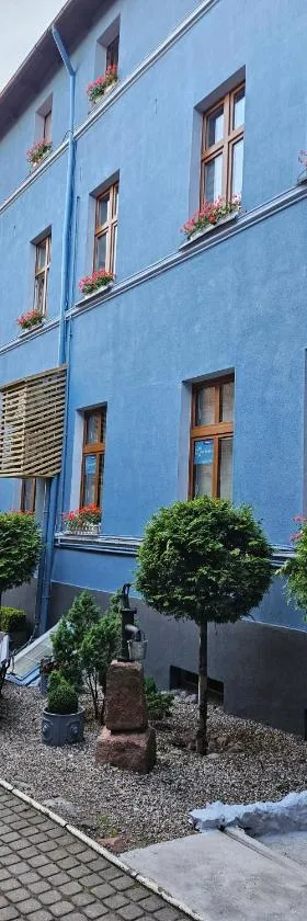 Blu Apartament，位于Strzelno的酒店