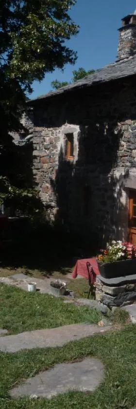B&B Bio et écolo du Besset，位于Yssingeaux的酒店