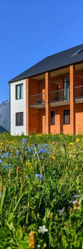 AGRE Kazbegi，位于Ach'khoti的酒店