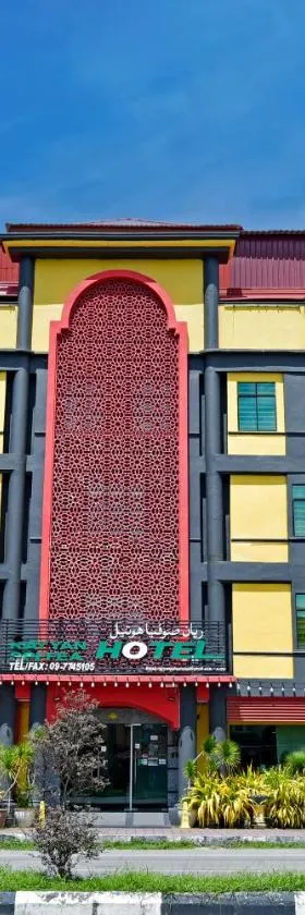 Hotel O Rayyan Soffea Managed by Oravel，位于Kota Bharu的酒店