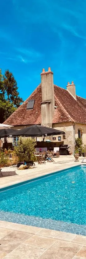 Le Presbytere de Leyrat，位于Leyrat的酒店