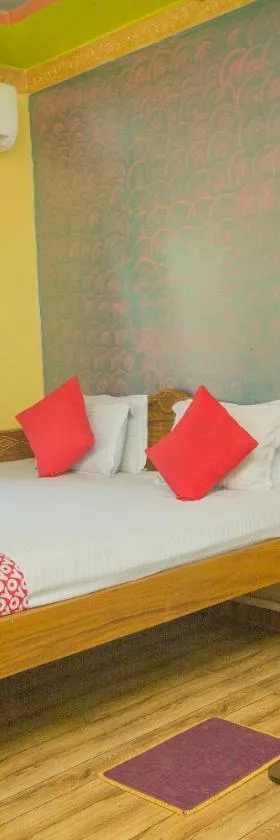 Hotel O Sandhana Homestay，位于Rājābhāt Khāwa的酒店