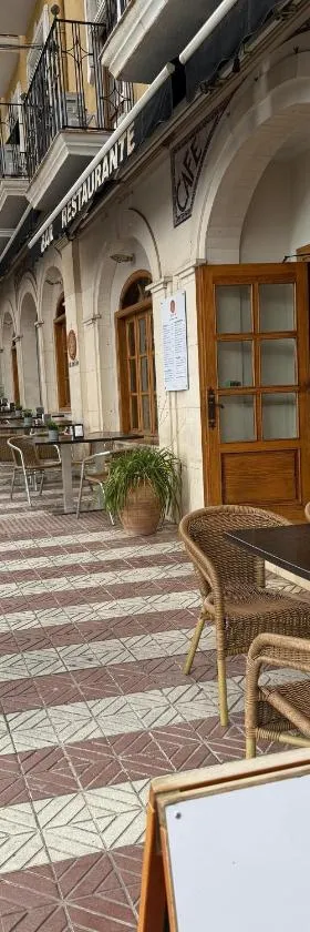 Hotel el Sol，位于兰哈龙的酒店