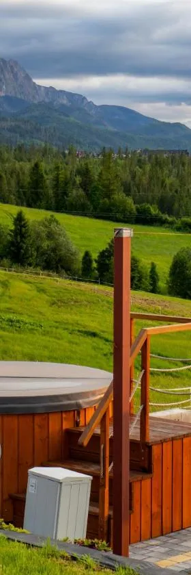 U Gawlaka - Noclegi z Jacuzzi i widokiem na Tatry，位于穆扎希赫尔的酒店