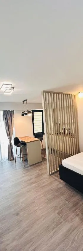 Asi Marine Rentals，位于萨图恩的酒店