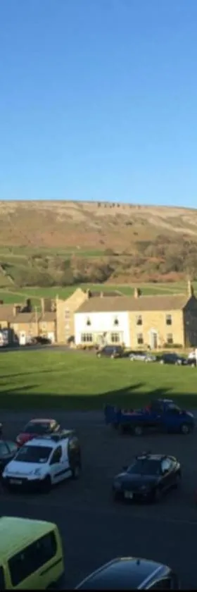 The Kings Arms Hotel，位于里斯的酒店