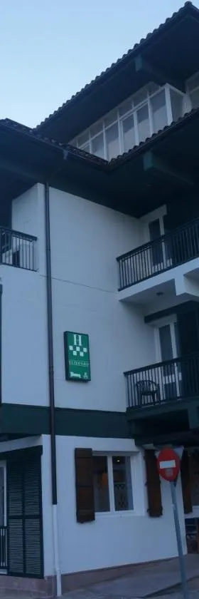 Hotel Elizondo，位于埃利松多的酒店