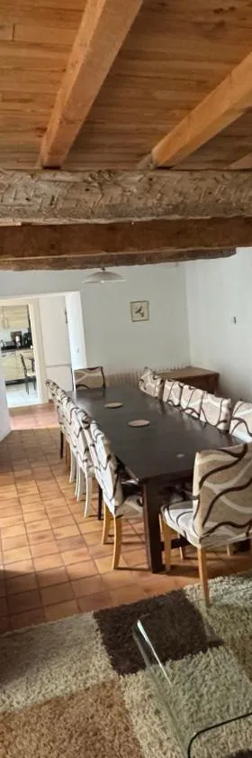 Gîte tout Confort au Coeur du Village Verniolle，位于Verniolle的酒店