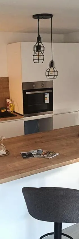 Studio apartman Kod Ruže，位于特美好的酒店