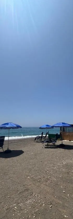 Playa Almayate Apartamentos，位于阿尔马亚特阿尔托的酒店