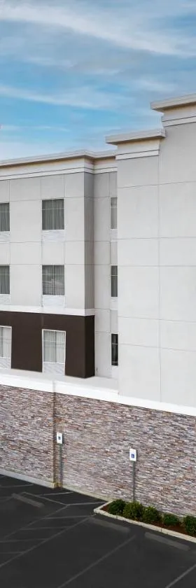 Homewood Suites by Hilton Metairie New Orleans，位于梅泰里的酒店