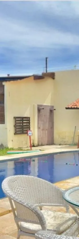 Pousada Vila Italia - Porto da Dunas，位于阿奎拉兹的酒店
