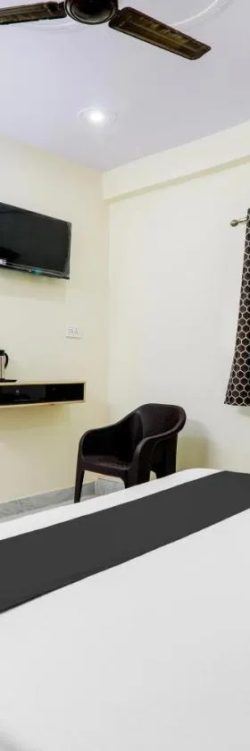 Hotel O Ramam，位于Ayodhya的酒店