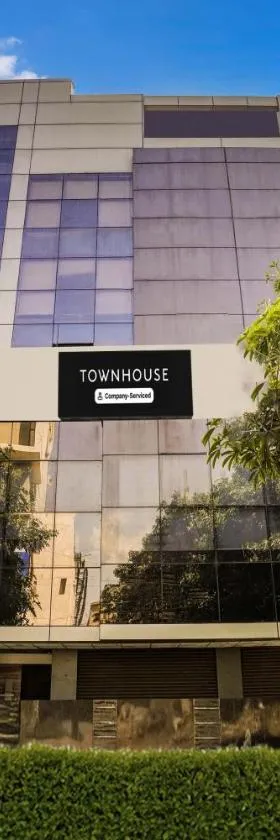Super Townhouse Kranti Square Aurangabad，位于奥兰加巴德的酒店