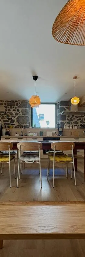 En si bon chemin - Gîte d'étape chemin 70，位于Le Monastier sur Gazeille的酒店