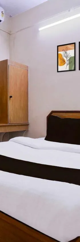 Hotel O Hubli City Center，位于胡布利的酒店