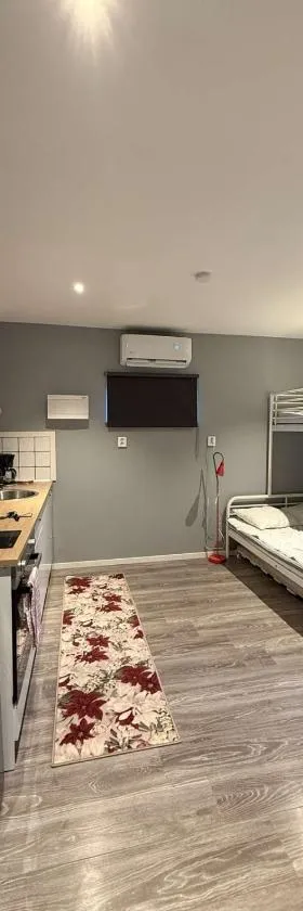 Cosy guesthouse outside Kristianstad，位于克里斯蒂安斯塔德的酒店