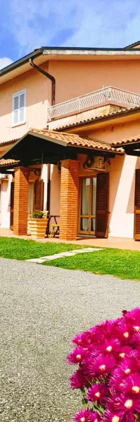 Villa Etruria Guest House，位于皮蒂利亚诺的酒店