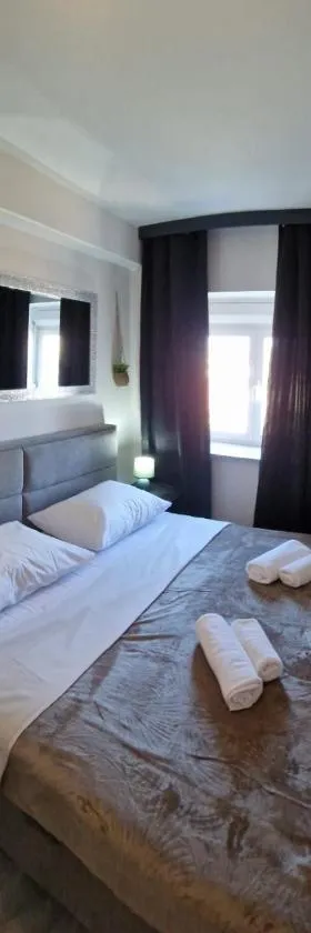 Island Chill Apartments ONE，位于卡利的酒店
