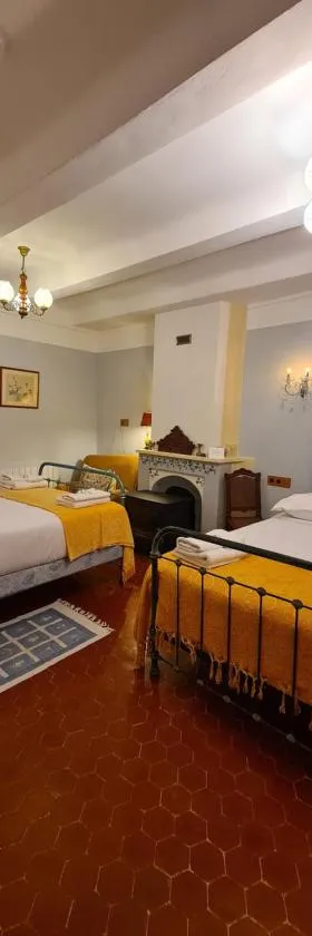 Hotel des Etrangers，位于Saint-Martin-dʼEntraunes的酒店
