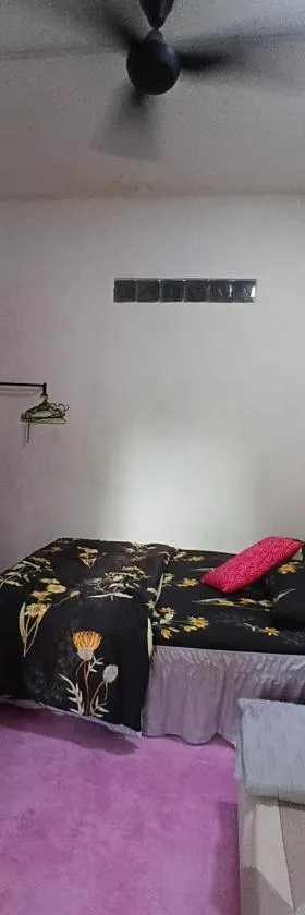 Cassa Bonda Std Triple Room，位于Machang的酒店