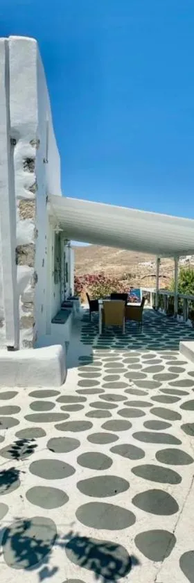 Siesta Villas Cycladic Elegance with Castle View，位于Livadi Astypalaias的酒店