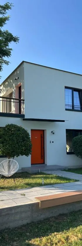 Villa Number 6 - apartment complex，位于斯科普里的酒店