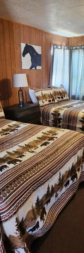 Big Sky Motel，位于Choteau的酒店