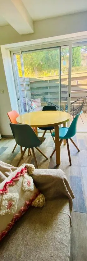 Maison de Village，位于Canet d'Aude的酒店