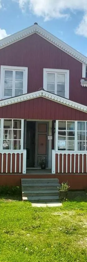 Djurstagården Hälsingegård，位于Jättendal的酒店