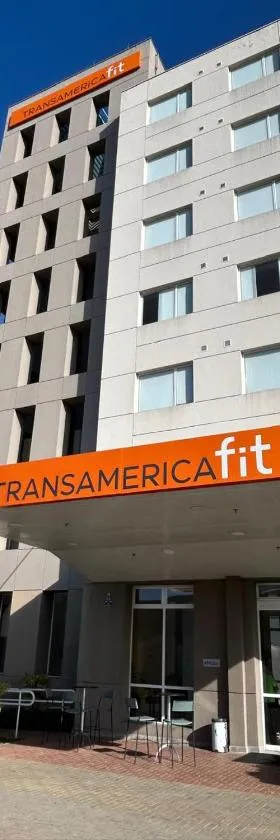 Transamerica Fit Jacareí，位于雅卡雷伊的酒店