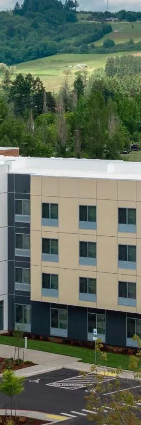 Fairfield by Marriott Inn & Suites Portland Newberg，位于纽伯格的酒店