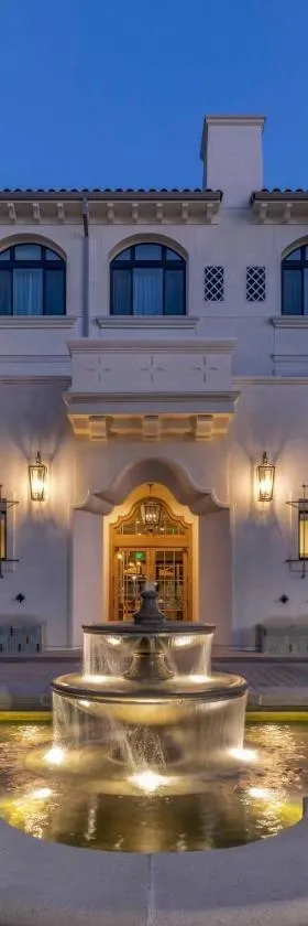 Cambria Hotel Calabasas - Malibu，位于卡拉巴萨斯的酒店